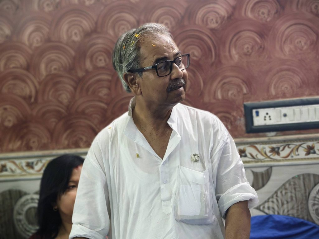 রাতে ভাইয়ের সঙ্গে খোশমেজাজে আড্ডা, আশিস বন্দ্যোপাধ্যায়ের রহস্যমৃত্যুতে ঘনীভূত ধোঁয়াশা