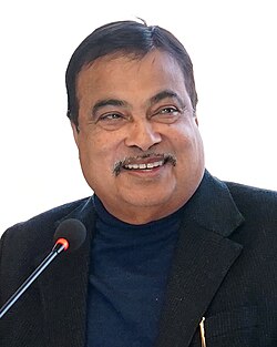 ‘নতুনদের সুযোগ দেওয়া উচিত!’ গডকড়ির এক মন্তব্যেই তুমুল জল্পনা, অস্বস্তিতে মোদি সরকার ?