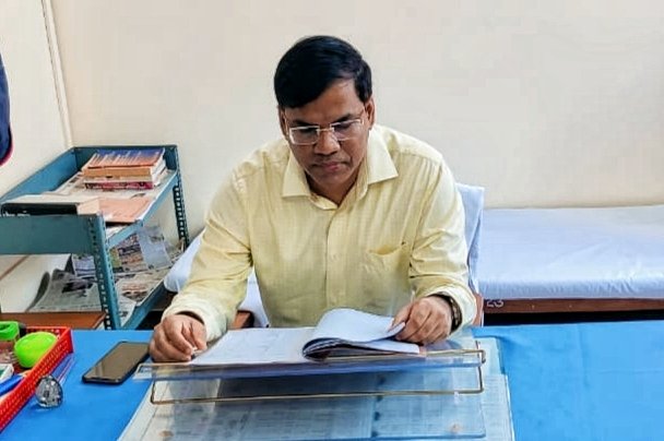 ২২ জনের মৃত্যুদণ্ড! যোগীরাজ্যে নজিরবিহীন রায়ে শোরগোল ফেললেন বিচারক রবি কুমার দিবাকর