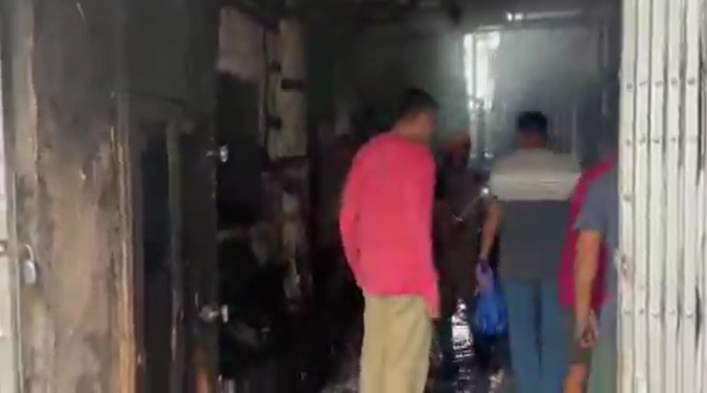 শ্রাবণের শেষ সোমবারে তারাপীঠের হোটেলে আগুনে ভস্মীভূত একই পরিবারের ৫ জন