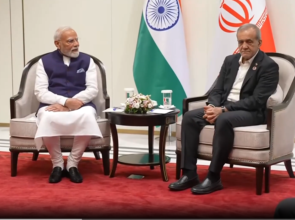 যুদ্ধ আবহেই কিরগিজস্তানে মুখোমুখি মোদী-পেজেশকিয়ান