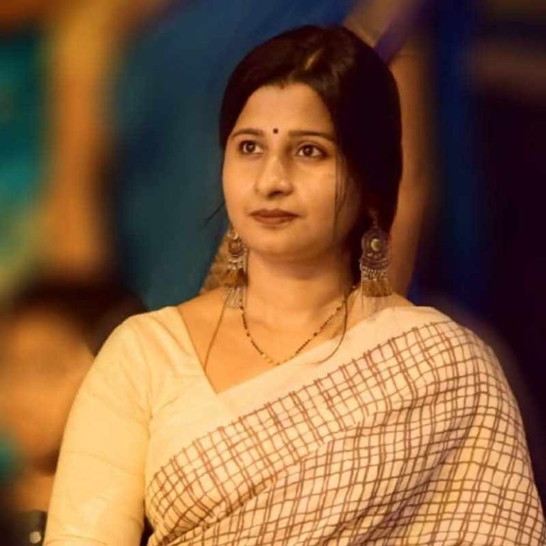 নেপালের ঘটনায় উদ্বেগ বাড়ছে বাংলার, আশার আলো বসিরহাটের ‘১৫ মিনিট’