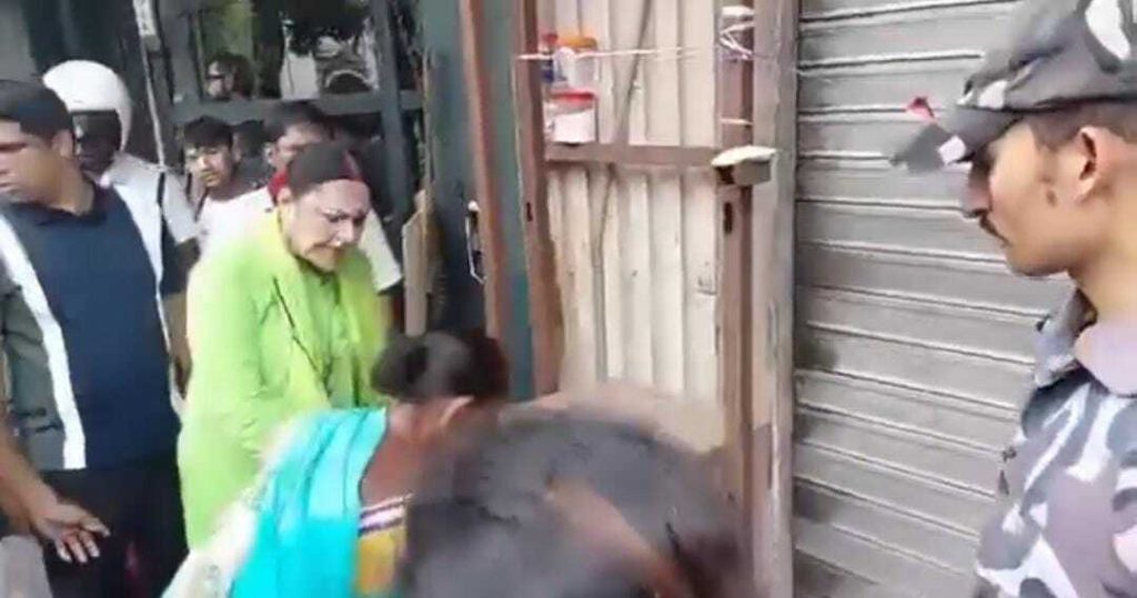 পার্ক স্ট্রিটের ঘটনায় কার্যত সুর নরম অগ্নিমিত্রার !