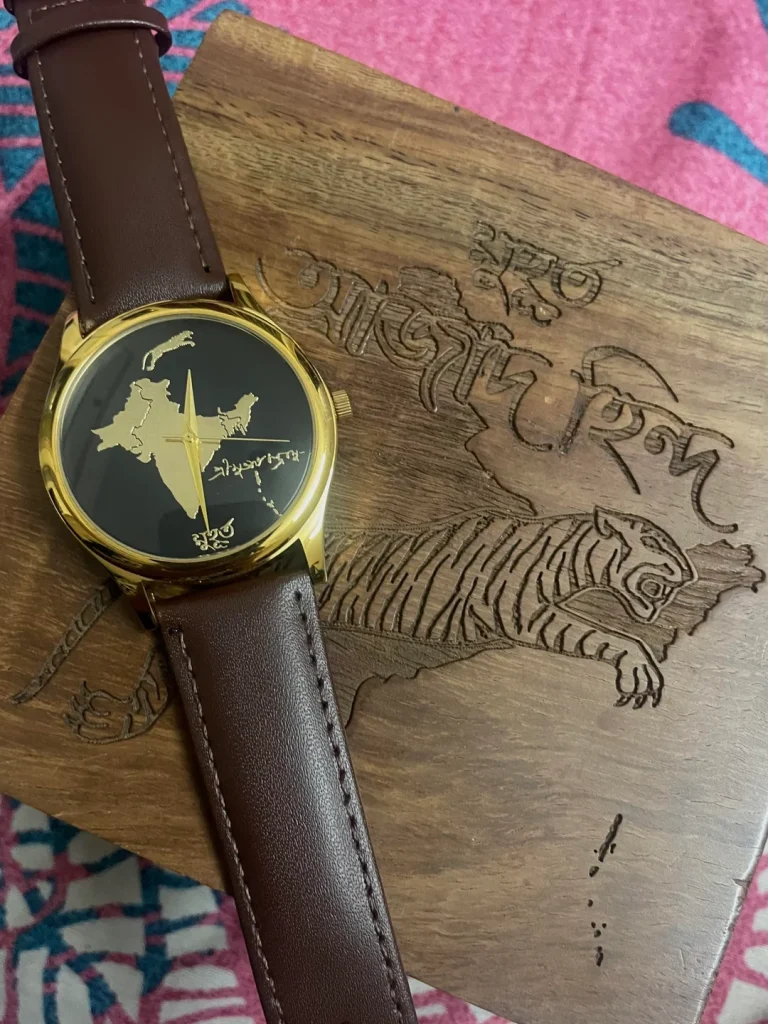 ‌মুহূর্ত: ঐতিহ্য ও সময়ের গল্প
