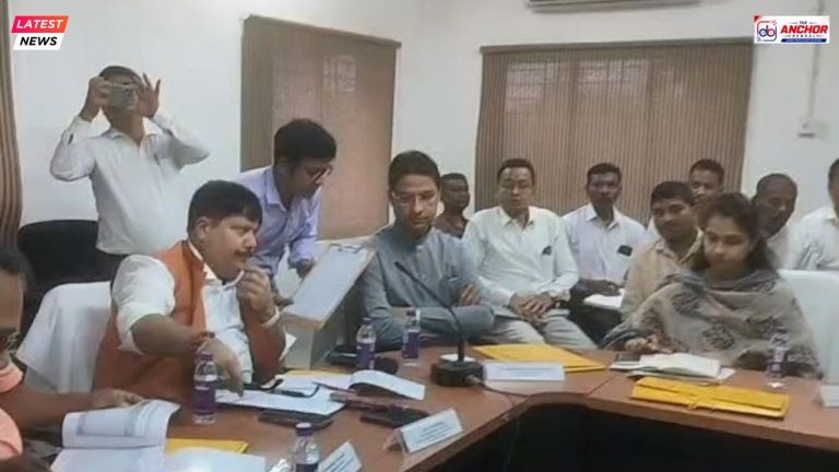 শ্রমমন্ত্রীর কড়া বার্তা, বন্ধ বাগান খুলতে ৭ দিনের সময়সীমা