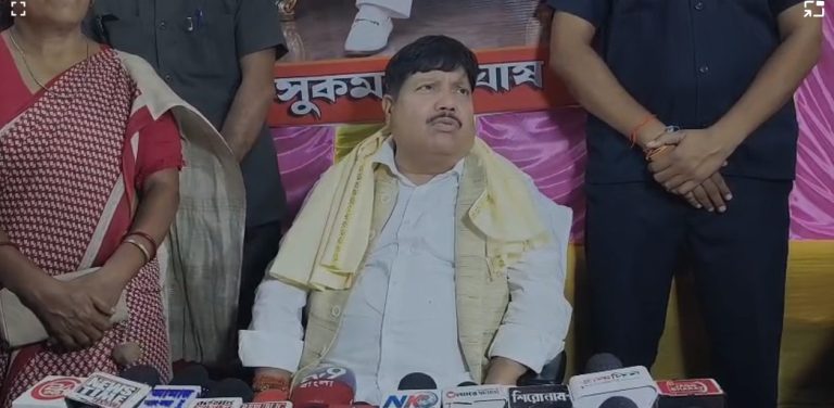 দু’ঘণ্টা ব্ল্যাকআউট হলে অতি বামপন্থীদের ওয়াশ আউট করে দেব, বললেন অর্জুন সিং