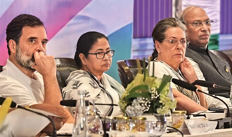 মমতার পাশে কংগ্রেস