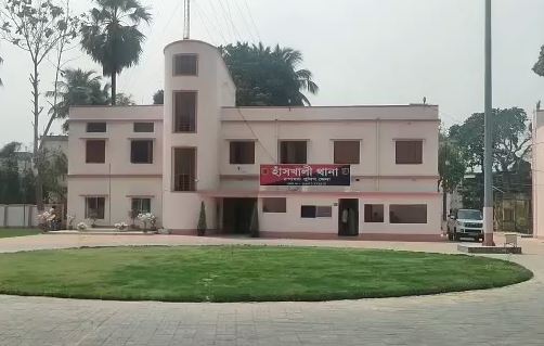 পুলিশের জাল ছিঁড়ে চম্পট বাংলাদেশি ‘ডাকাত’