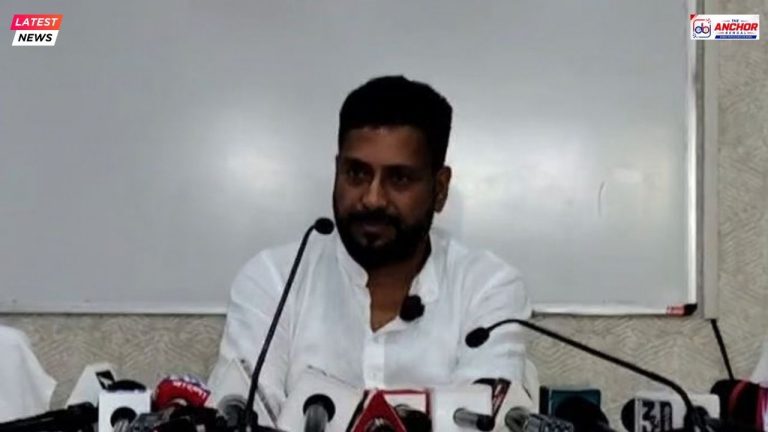 পর্যটনে বড় বিনিয়োগের লক্ষ্যে সম্মেলন, কর্মসংস্থানের প্রত্যাশা মন্ত্রীর