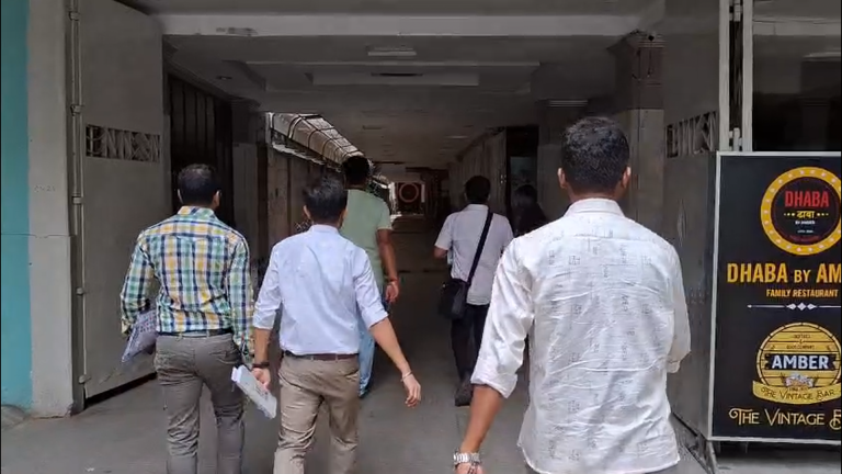 বিরিয়ানিতে পোকা, শিলিগুড়ির বিভিন্ন দোকানে বেনজির তল্লাশি