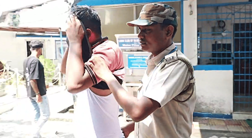 শুভেন্দুর হেলিপ্যাডে আর্মি লেখা গাড়ি, গ্রেপ্তার তৃণমূল নেতার ছেলে