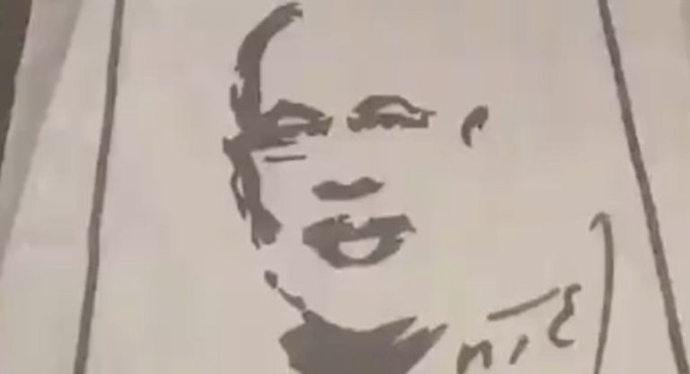 জামদানির বুননে মোদির প্রতিকৃতি, নদিয়ার ফুলিয়ায় পদ্মশ্রী শিল্পীর বিশেষ উপহার