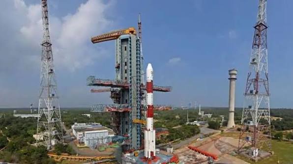 গুরুদায়িত্ব নিয়ে মহাকাশে পাড়ি দিল ‘‌নটি বয়’‌