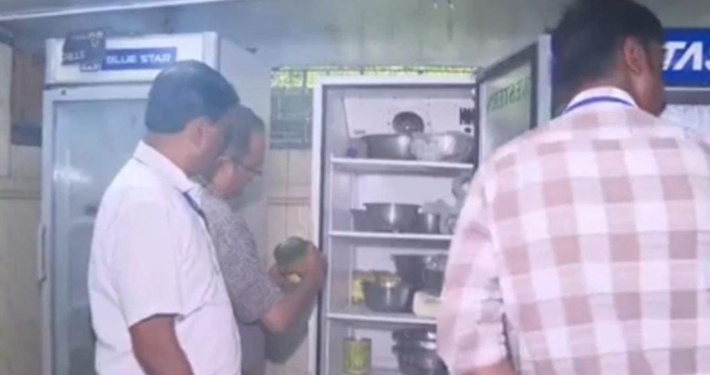 রাজ্যজুড়ে হোটেল-রেস্তোরাঁয় হানা, উদ্ধার পচা খাবার