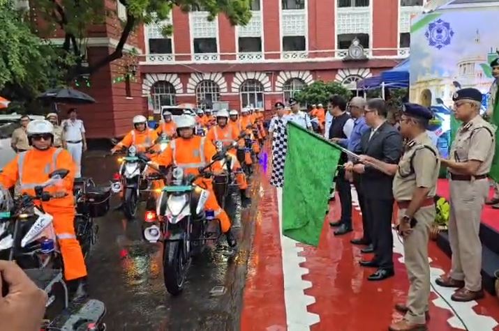 কলকাতা পুলিশের হাতে ১৮৩টি ইলেকট্রিক বাইক