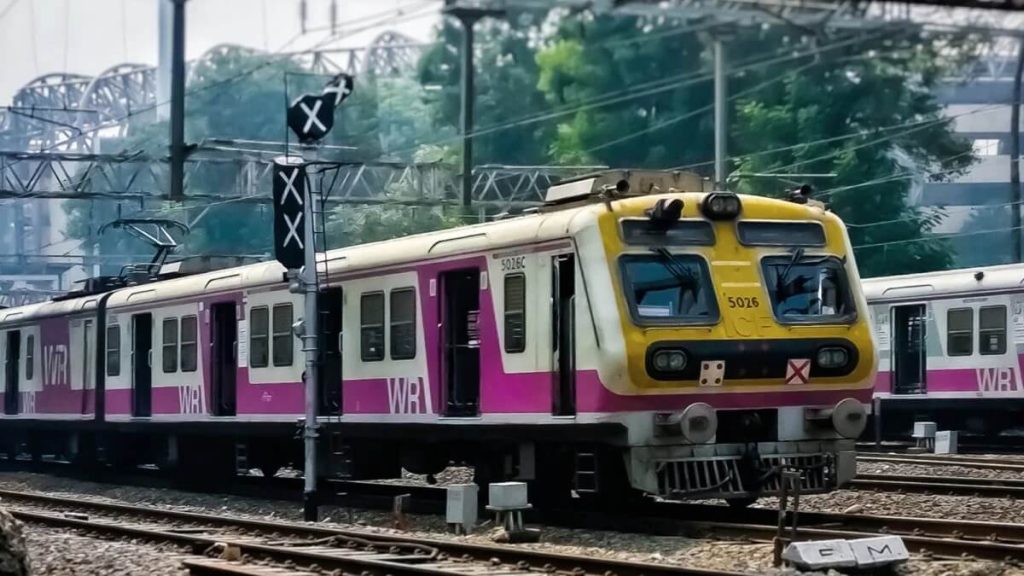 উৎসবের মরসুমে একাধিক ট্রেনের রুটবদল, ভোগান্তির আশঙ্কা