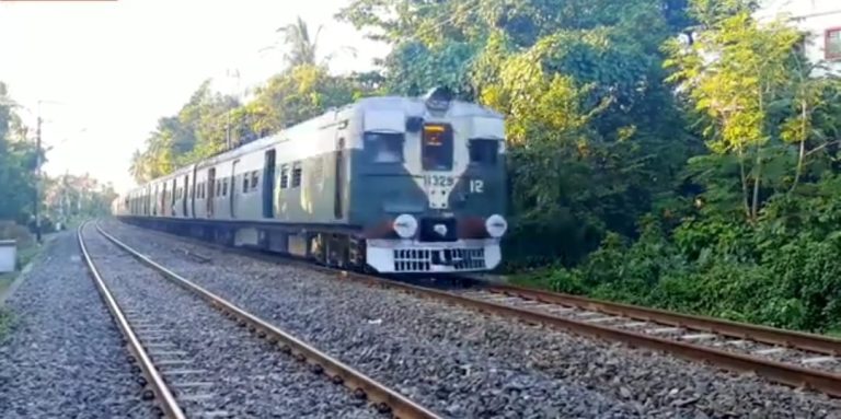 রেললাইনে ব্যক্তির দেহ, পাশে পড়ে ওড়না, রহস্য নদীয়ায়