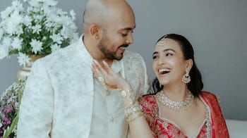বাগদানের কয়েক মাস পরই সম্পর্কে ইতি, আকৃতির সঙ্গে বিচ্ছেদ পৃথ্বী শ-র