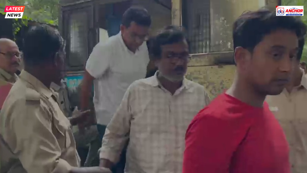 ভূমি দপ্তরের কর্মী ও টুলু মণ্ডলের ঘনিষ্ঠকে ৫ দিনের পুলিশ হেফাজত