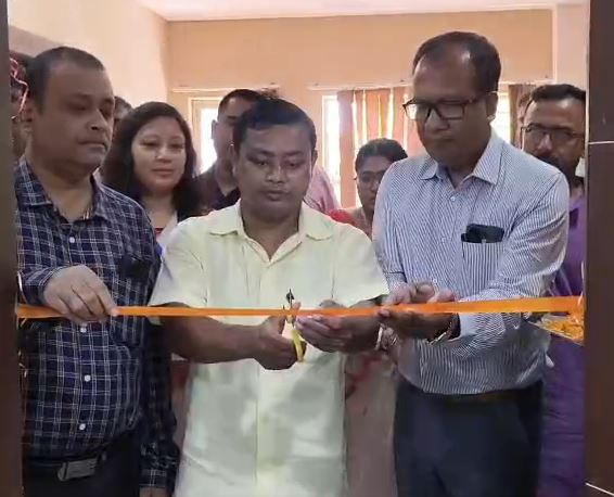 শিলিগুড়ি জংশনে চালু ডরমেটোরি ও আধুনিক ওয়েটিং রুম