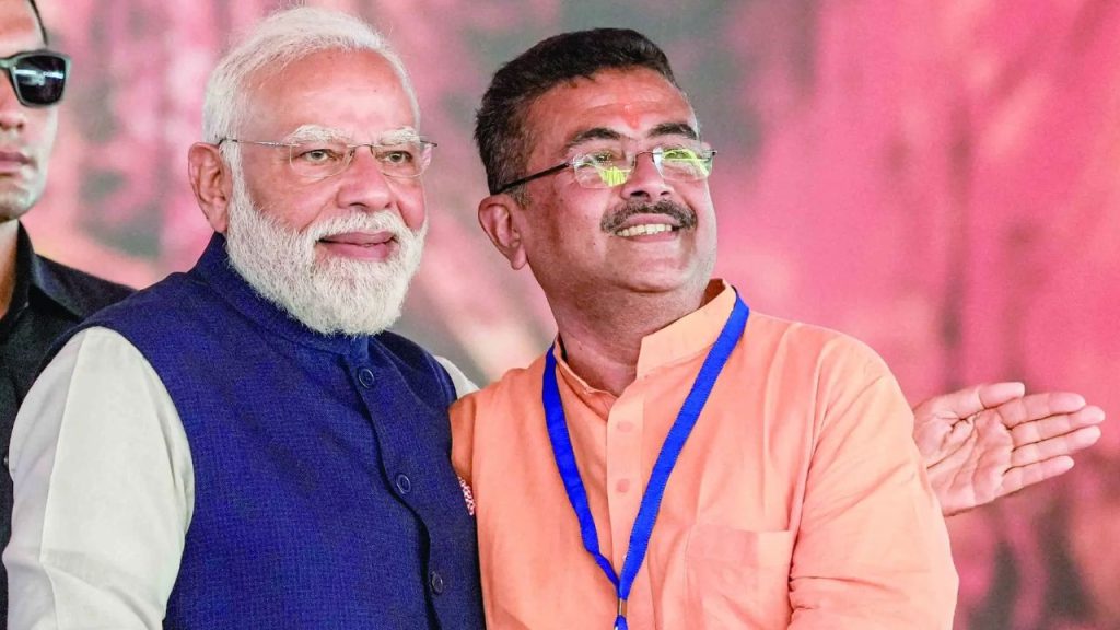 মোদি-শুভেন্দুর নতুন বার্তা ও সেমিকন ইন্ডিয়ার সূচনা