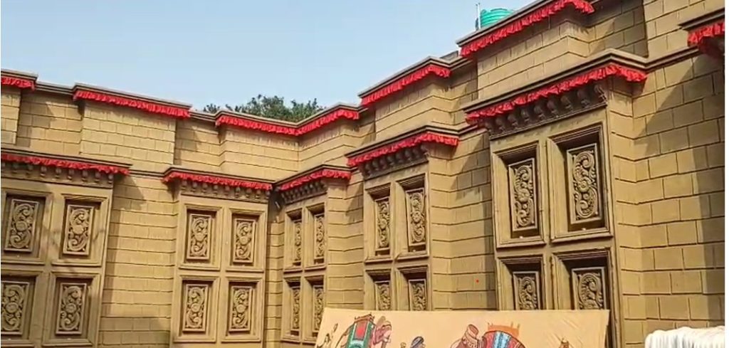নবদ্বীপের মণিপুরে ‘কারুকল্প’ থিমে ভারতীয় শিল্পের ছোঁয়া, রাজস্থান থেকে অজন্তা-ইলোরার ঐতিহ্য