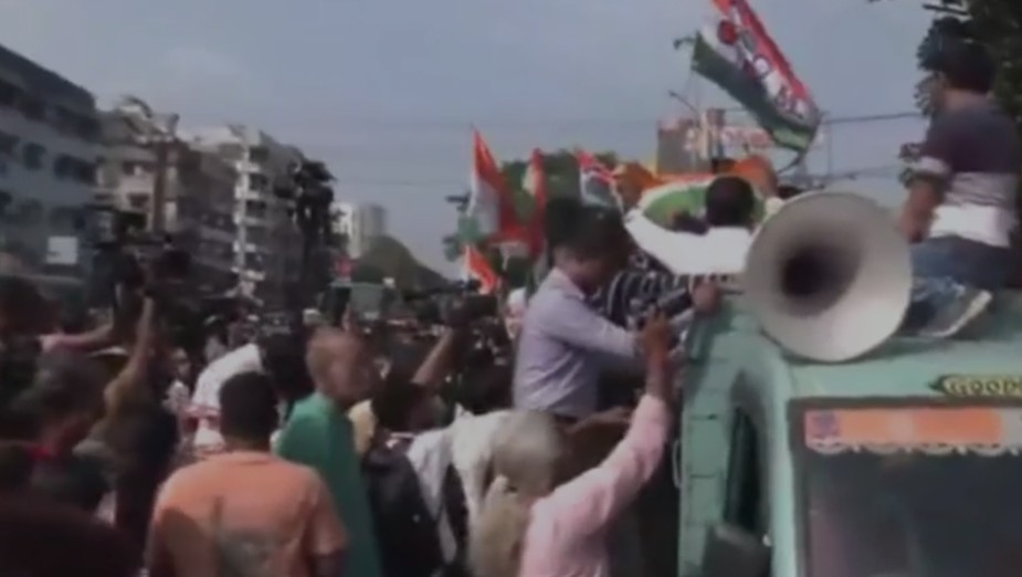 রাজাবাজারে মমতার ডাকা মিছিল এগোলোই না, সিপি জানালেন, অনুমতি নেই