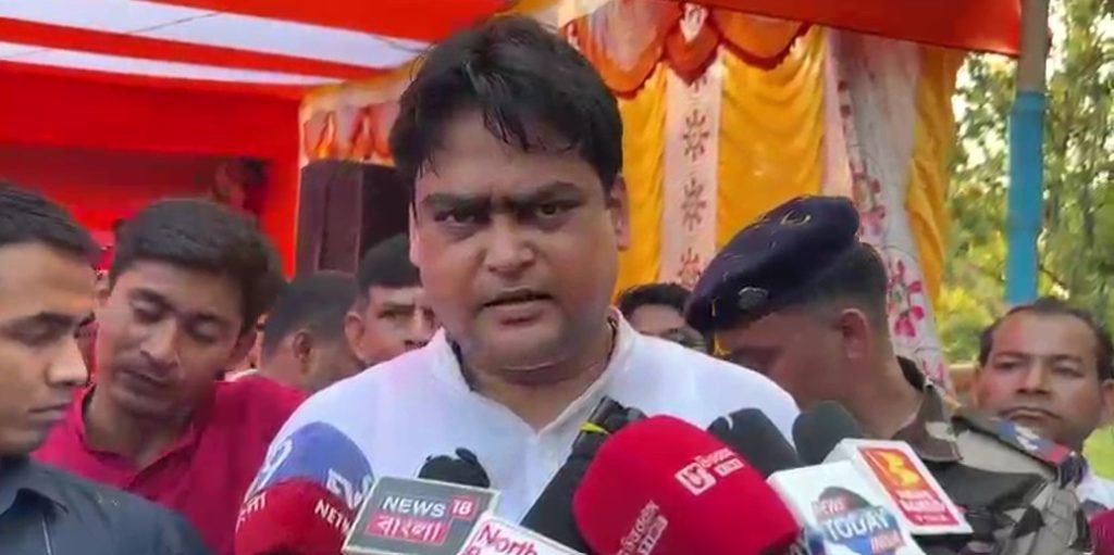 নাগরিকত্ব দেওয়ার ক্ষমতা রাজ্যের নেই, CAA-তে আবেদন করুন, মতুয়া সম্মেলনে শান্তনুর আহ্বান